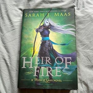 FIRST EDITION Heir of Fire by Sarah J. Maas (Throne of Glass #3)